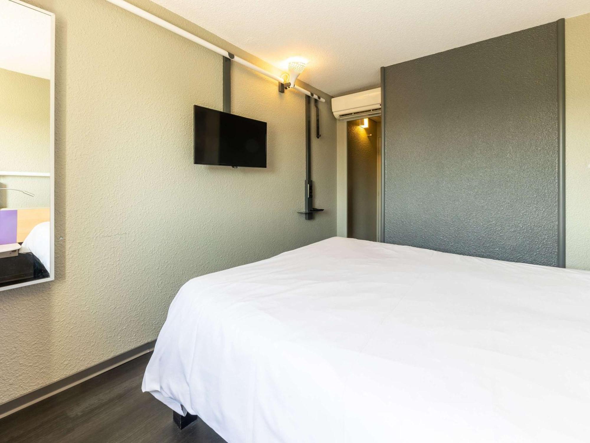 Ibis Vesoul Hotel Exterior photo