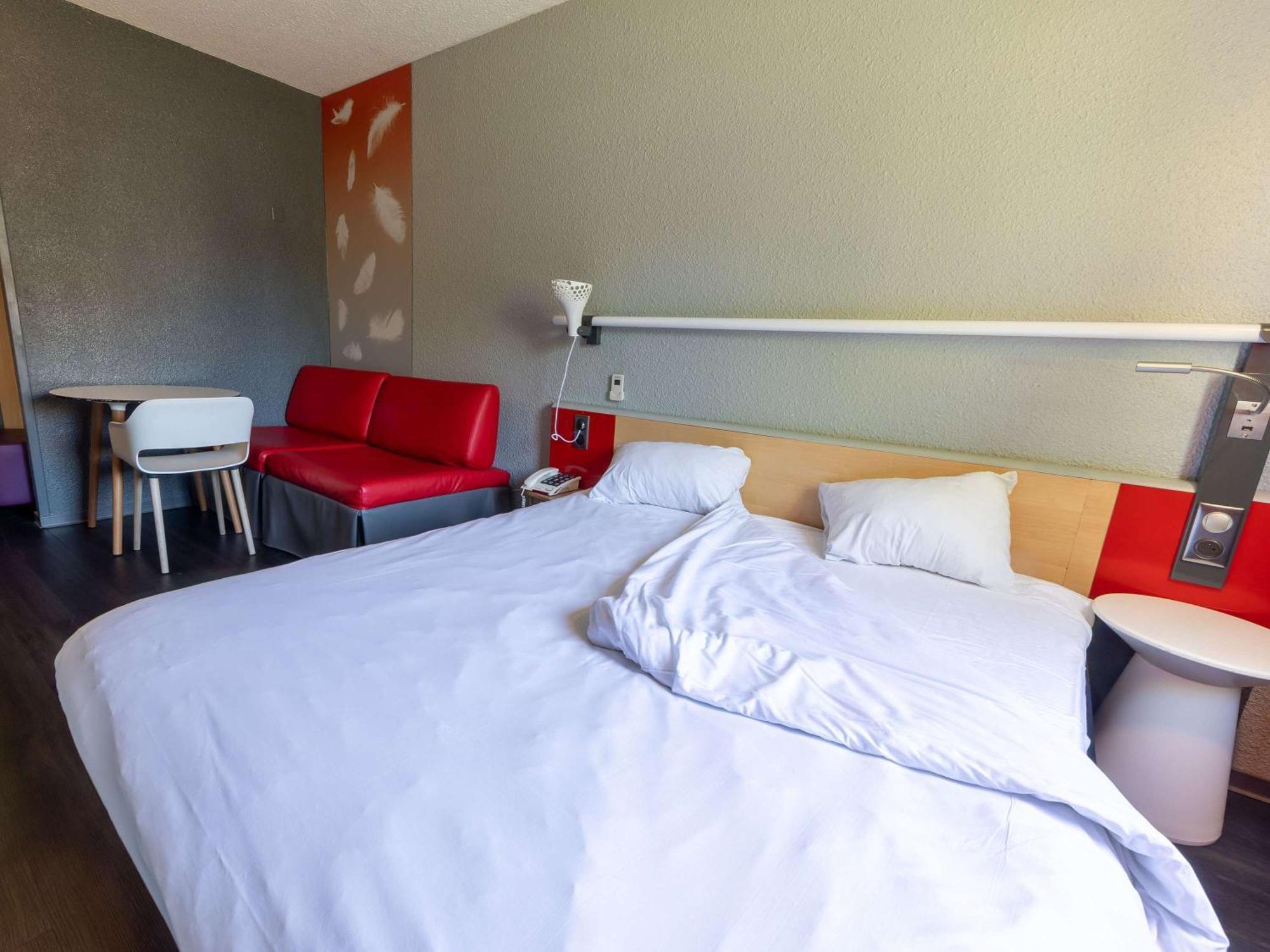 Ibis Vesoul Hotel Exterior photo